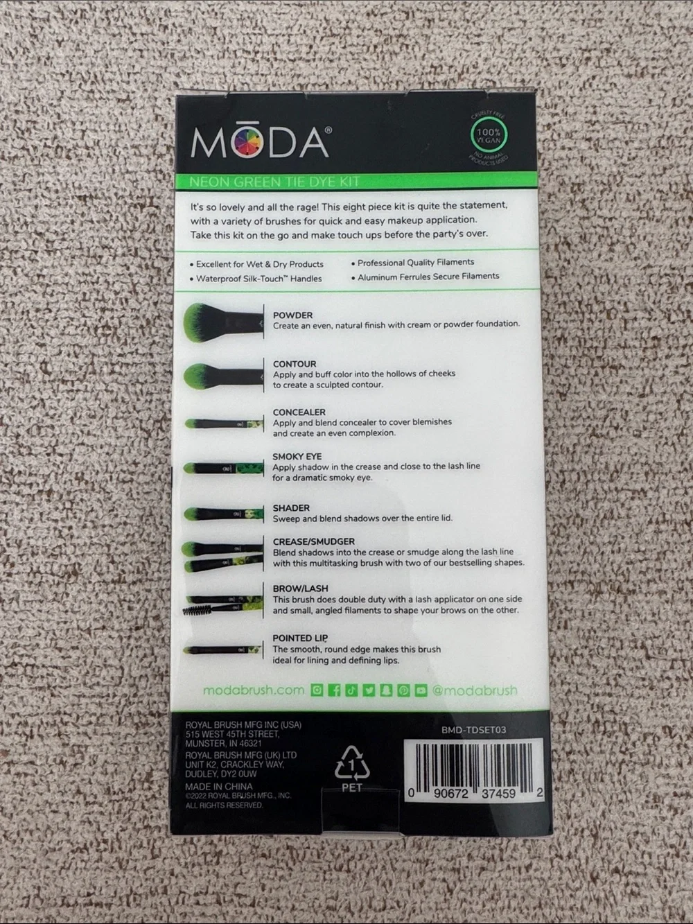 Moda eight piece